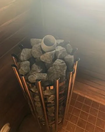 Punahilkka & Susihukka With Sauna * Rovaniemi