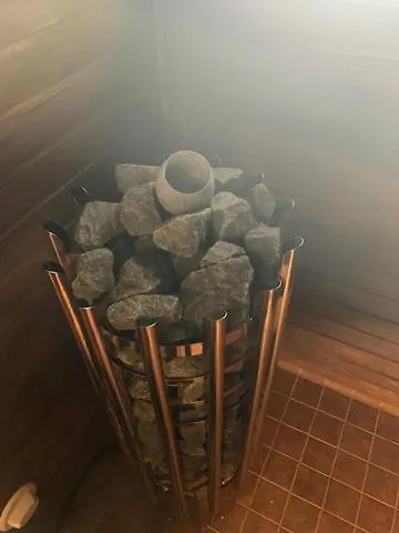 Punahilkka & Susihukka With Sauna * Rovaniemi